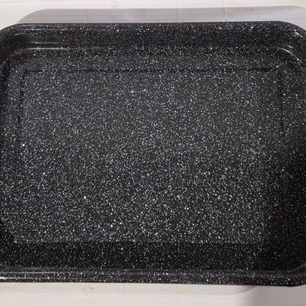 Baking Pan Black spotted enamel